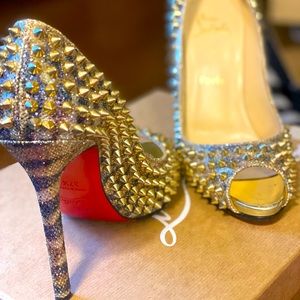 Christian Louboutin Flo Spike Platform Peep Toe Heels